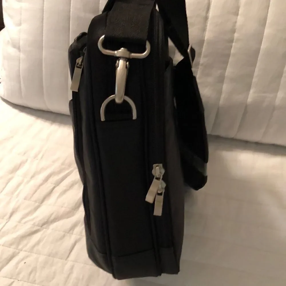 Dell Tech Padded Laptop Travel Bag with a Crossbody Strap